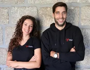 Gonçalo Martins Ribeiro and Fabiana Clemente founders of YData.